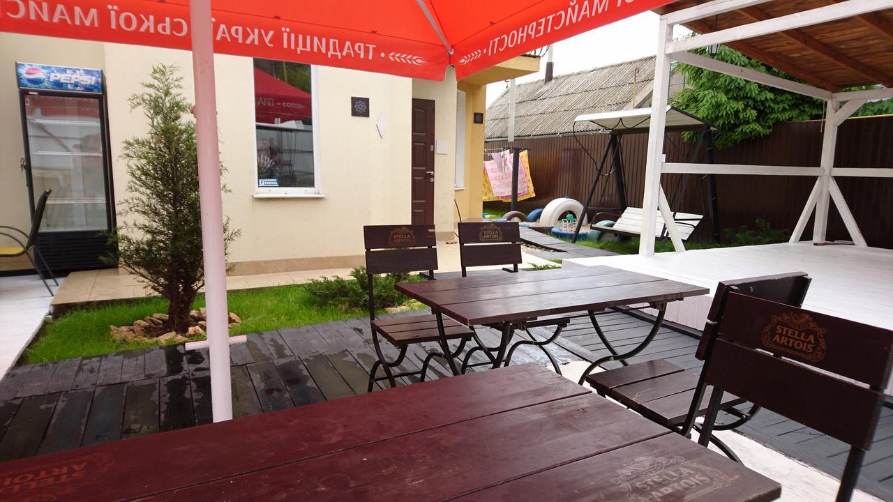 Guest House Dacha 卡罗利诺-布加兹 外观 照片
