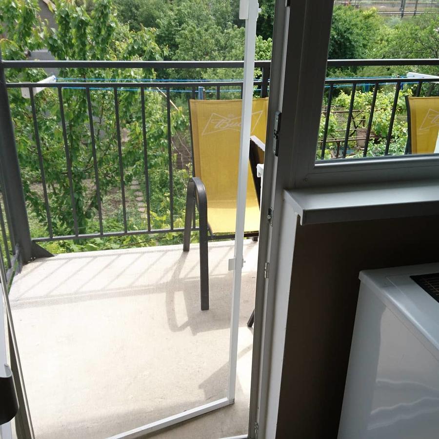 Guest House Dacha 卡罗利诺-布加兹 外观 照片