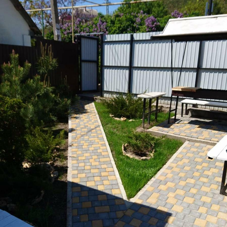 Guest House Dacha 卡罗利诺-布加兹 外观 照片