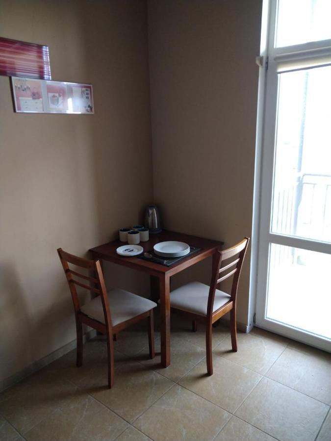 Guest House Dacha 卡罗利诺-布加兹 外观 照片